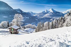 Umjetnička fotografija Winter wonderland with mountain chalet in the Alps, bluejayphoto, (40 x 26.7 cm)