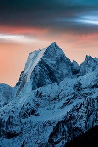 Umjetnička fotografija Dramatic sunrise over snowy peak Badile,, Roberto Moiola / Sysaworld, (26.7 x 40 cm)