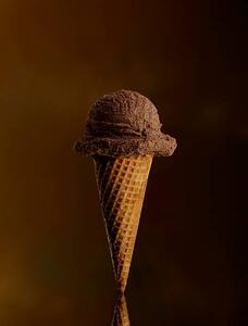 Umjetnička fotografija Chocolate Ice Cream Cone, Lew Robertson, (30 x 40 cm)