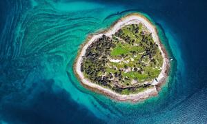 Fotografija Top aerial view of desert island,, rusm
