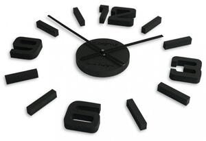 Zidni drveni sat u crnoj boji