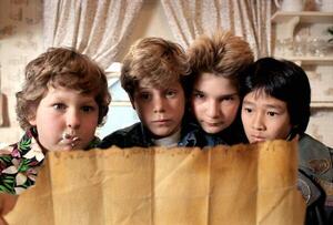 Fotografija Corey Feldman, Sean Astin, Jeff Cohen and Jonathan Ke Quan