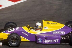 Fotografija Alex Zanardi in his Formula 1 Racing car