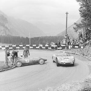 Fotografija Switzerland Motorsport Heini Walter, 1961, (40 x 40 cm)