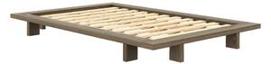Smeđi krevet od masivnog bora s podnicom 120x200 cm Japan – Karup Design