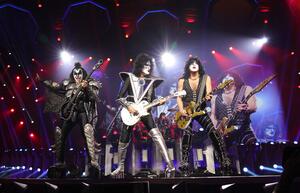 Fotografija KISS: End of the Road World Tour - New York, Kevin Mazur