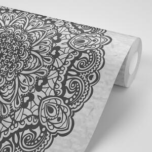 Tapeta cvjetna Mandala u crno-bijelom dizajnu