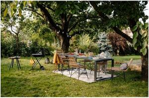 Set vrtnog namještaja Bonami Selection sa stolom Strong i stolicama Gabriela