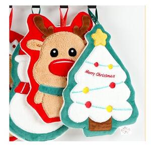 Božićni ručnik – s motivom bora, 26×19 cm