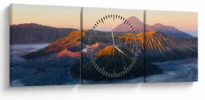 Slika planine Bromo u Indoneziji (sa satom) (90x30 cm)