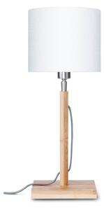 Stolna lampa s bijelim sjenilom i Good & Mojo Fuji konstrukcijom od bambusa