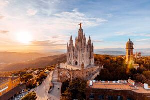 Fotografija Tibidabo mountain and Sagrat Cor church, Alexander Spatari