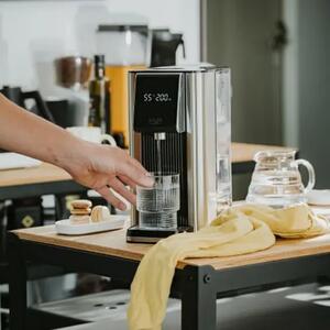 Adler AD 1356 Dispenzer Vruće Vode 2,5 L – Trenutno Zagrijavanje, Dodirni Zaslon, 7 Temperatura