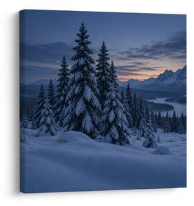 Slika tiha snježna panorama planina