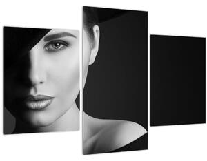 Slika - Črno-beli portret ženske s klobukom (90x60 cm)