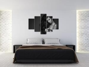 Slika - Črno-beli portret zapeljive ženske (150x105 cm)