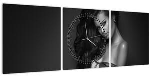 Slika - Črno-beli portret zapeljive ženske (sa satom) (90x30 cm)
