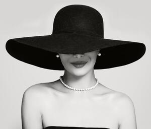 Foto tapeta - Žena sa šeširom (147x102 cm)