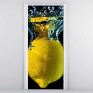 Foto tapeta za vrata - Limun u vodi (95x205cm)
