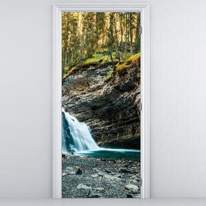 Foto tapeta za vrata - Šumski vodopad (95x205cm)