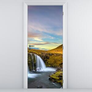 Foto tapeta za vrata - Planine i slapovi na Islandu (95x205cm)