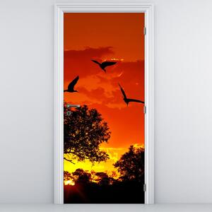 Foto tapeta za vrata - Ptice na zalasku sunca (95x205cm)