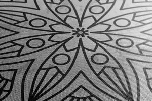 Slika Mandala s daškom starine u crno-bijelom dizajnu