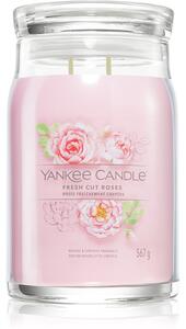 Yankee Candle Fresh Cut Roses mirisna svijeća Signature 567 g