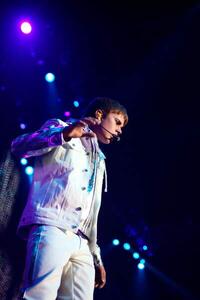 Fotografija Justin Bieber performing at the NIA