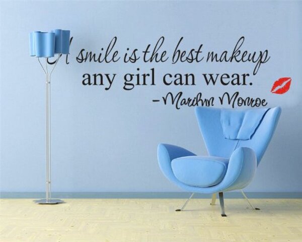 Dekorativna zidna naljepnica - A smile is the best makeup