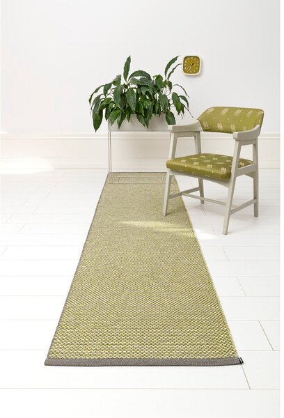 Kaki zeleni unutarnji i vanjski tepih 60x125 cm Effi Apple – Pappelina