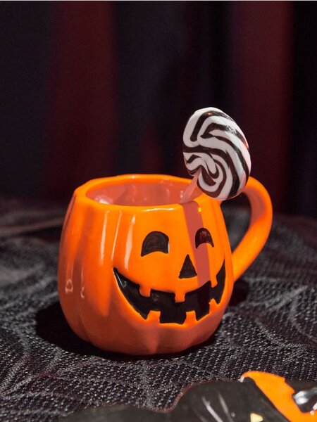 Sinsay - Šalica Halloween