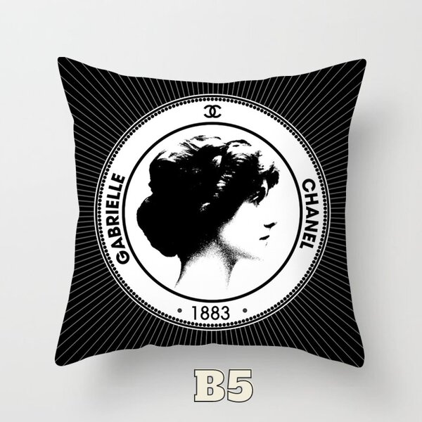 Kreativne jastučnice - Black and White