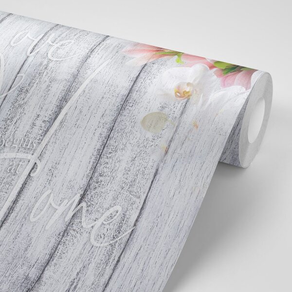 Tapeta vintage orhideja s natpisom - Love begins at home