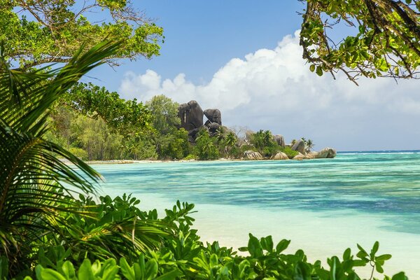 Fototapeta prekrasna plaža na otoku La Digue