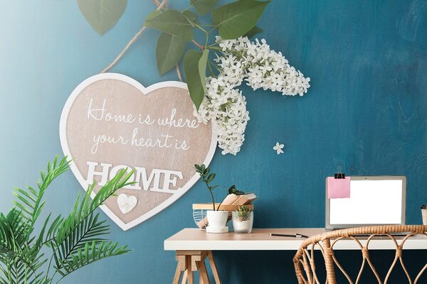Fototapeta srce s citatom- Home is where your heart is