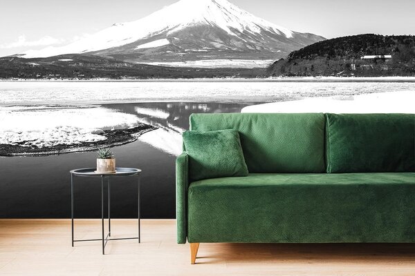 Fototapeta japanska planina Fuji u crno-bijelom