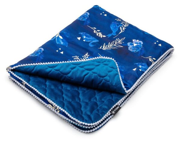 Plava pamučna deka za bebe 80x100 cm Swan Lake – T-TOMI