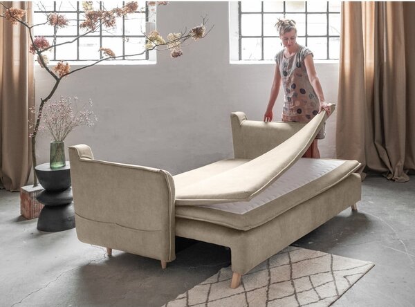 Bež baršunasti sklopiva sofa 225 cm Charming Charlie – Miuform