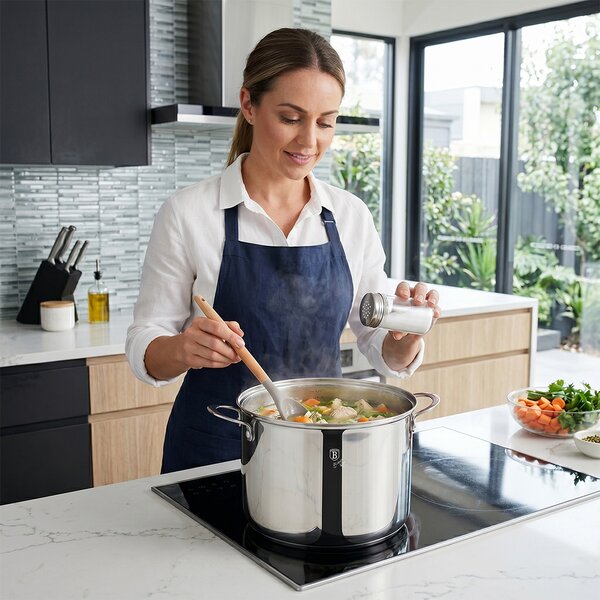 Blaumann Gourmet 8u1 set inox posuđa