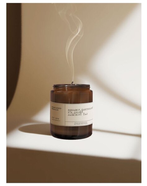 Mirisna svijeća od sojinog voska vrijeme gorenja 40 h #46 Bergamot, Jasmine, Opuncia – Perfumed Prague