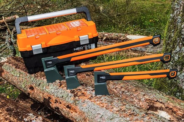 NEO TOOLS sjekira za cijepanje drva 62 cm