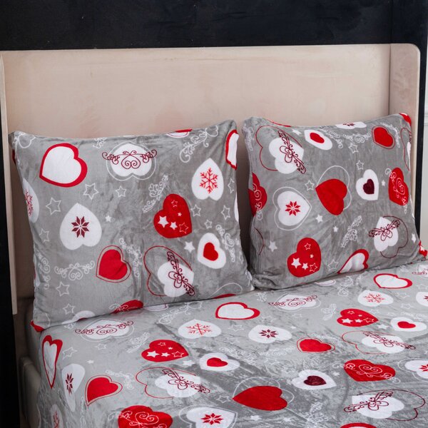 Set posteljina mikropliš CHRISTMAS HEART siva + plahta od mikroplyša SOFT 180x200 cm bijela, dvokrevetna