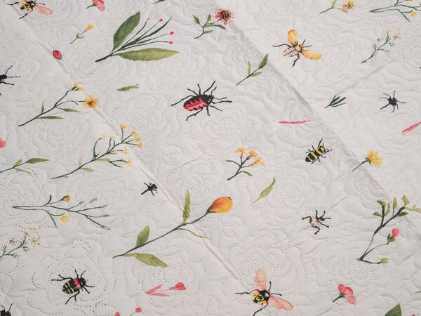 Prekrivač za krevet INSECTA, kremasti Dimenzije: 170 x 210 cm