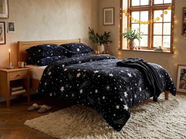 Posteljina mikropliš NIGHT SKY crna Dimenzije posteljine: 70 x 90 cm | 140 x 200 cm