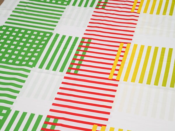 Posteljina od mikrosatena JELANO, šarena Dimenzije posteljine: 70 x 90 cm | 140 x 200 cm