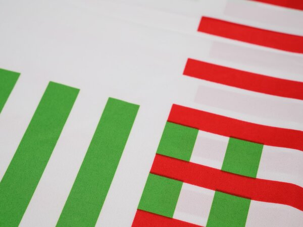 Posteljina od mikrosatena JELANO, šarena Dimenzije posteljine: 70 x 90 cm | 140 x 200 cm