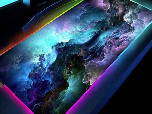 Osvijetljena XL LED RGB računalna obloga za miša i 80x30cm kozmos