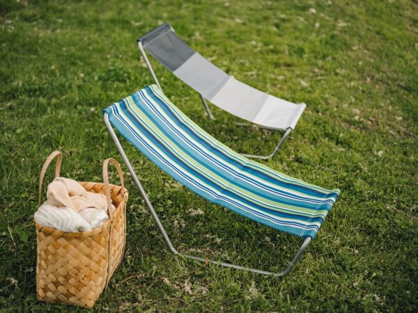 Set 2 kom sklopivih ležaljki za plažu SAND, plavo-bijele