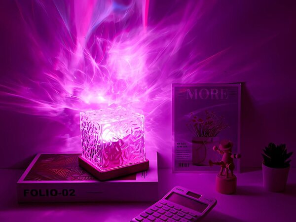 Akrilni akril. LED RGB Crystal LAMP CUBE USB + daljinski upravljač